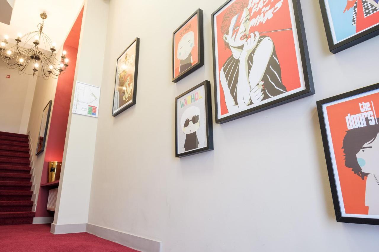 Best Budget Rooms - Brussels Centre エクステリア 写真